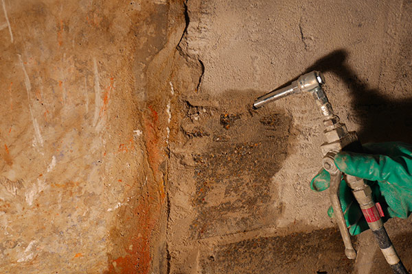 5-injection-de-la-resine-pu-dans-les-fissures