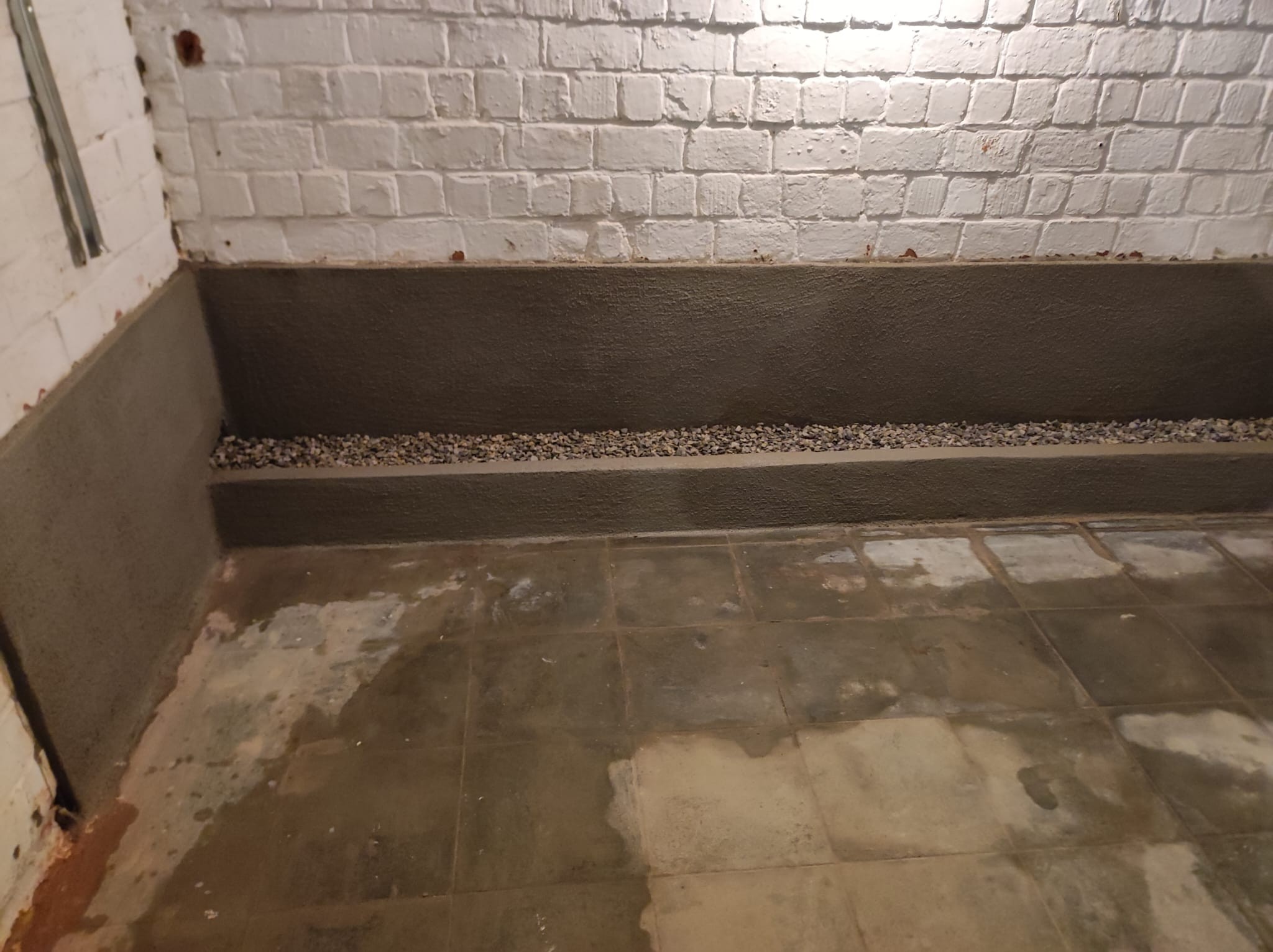 Bordures drainantes en cave 4